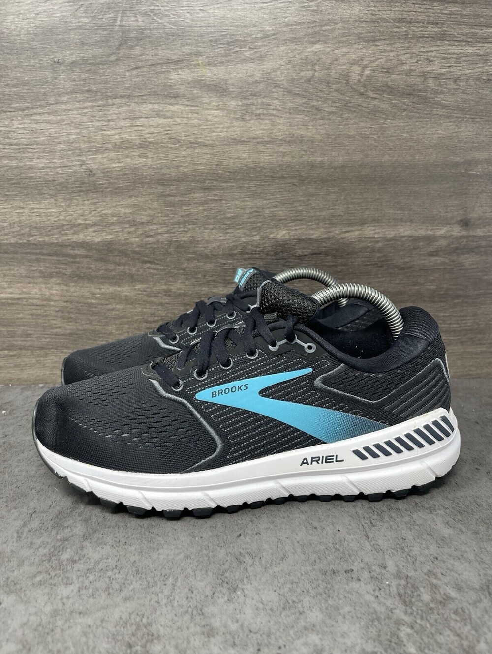 Brooks Ariel 20 Size 8.5 Womens Black Blue Support Running Shoes 120315 1B 064